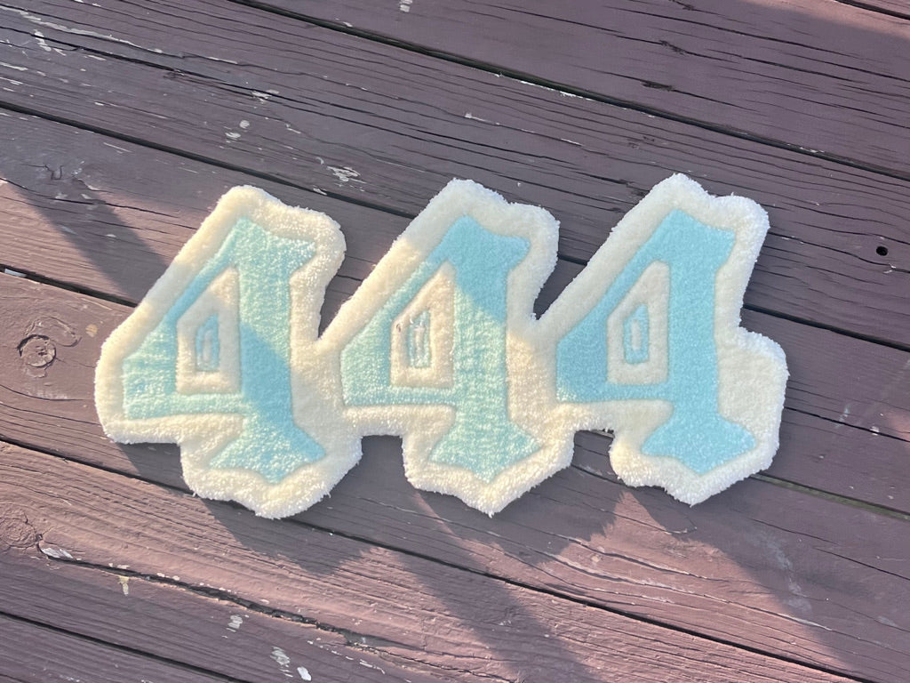 "444" Angel Number Tufted Rug 👼