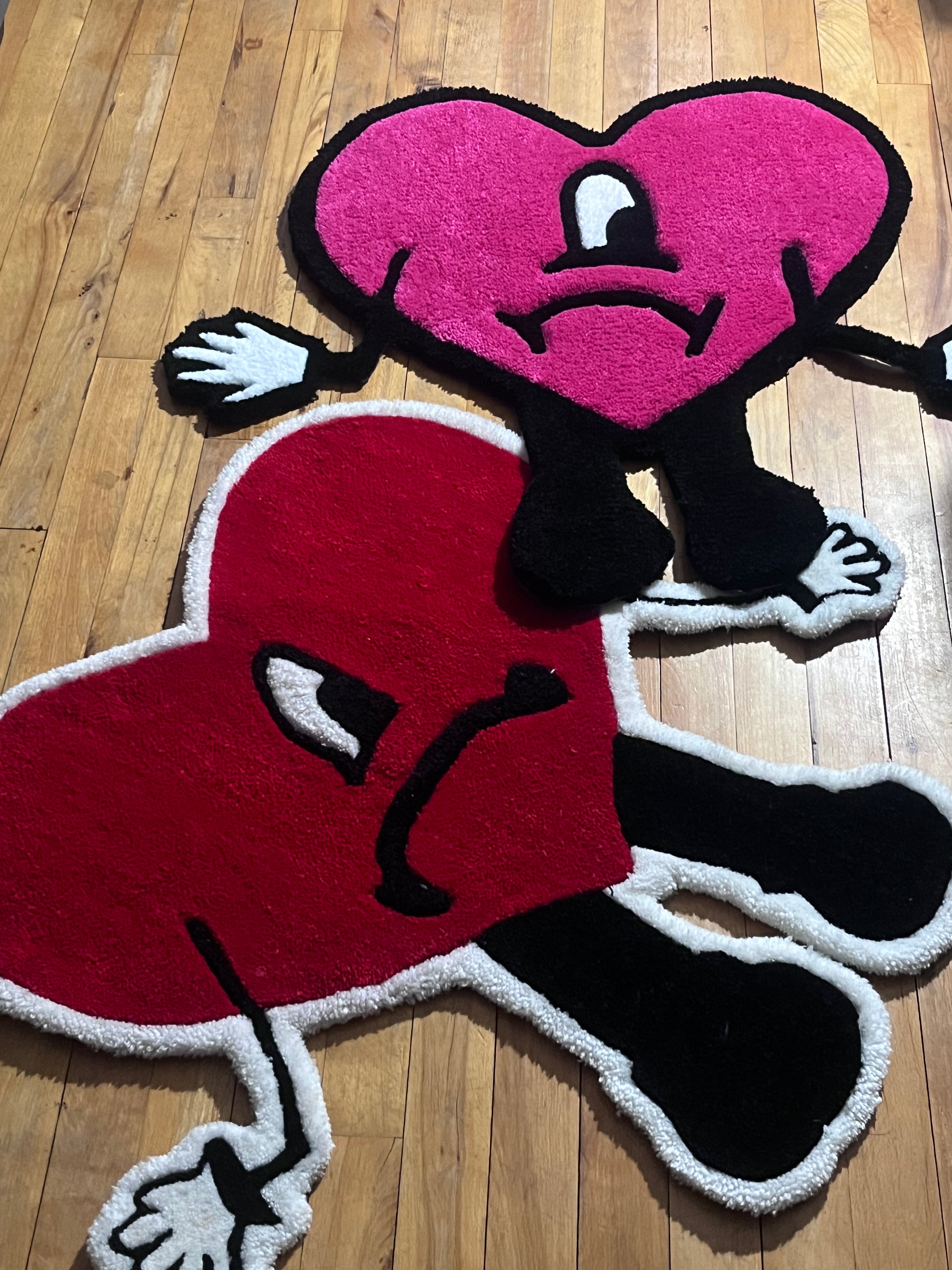 "Un Verano Sin Ti" Heart Mascot Tufted Rug